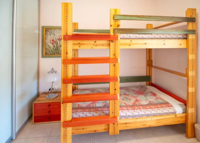 Semesterbostad Eugenias Getaway By The - Diminio Escape