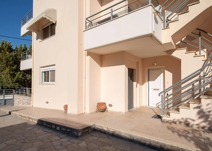 Eugenias Getaway By The Sea - Diminio Escape Kato Diminio