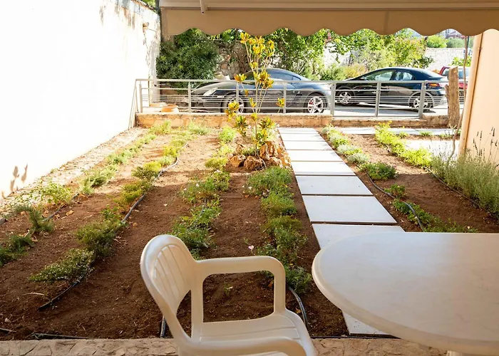 Casa de Férias Eugenias Getaway By The Sea - Diminio Escape Kato Diminio